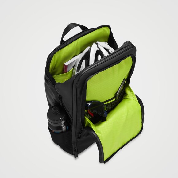 Timbuk2 Especial Scope Expandable Backpack in Jet Black - Picture 3 of 9